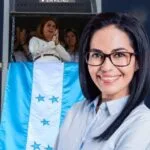 ANA REGINA SÁNCHEZ: “COSSETTE LÓPEZ ESTÁ SOSTENIENDO LA DEMOCRACIA HONDUREÑA”
