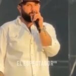 Graban a Carin León borracho en uno de sus conciertos