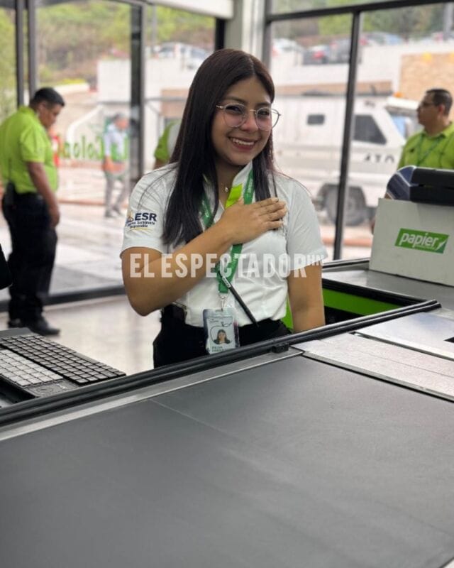 Supermercados La Colonia inaugura nueva tienda número 69 en El Chimbo