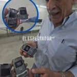 Nasry Asfura presume sus tres celulares de 99,9 dólares cada uno