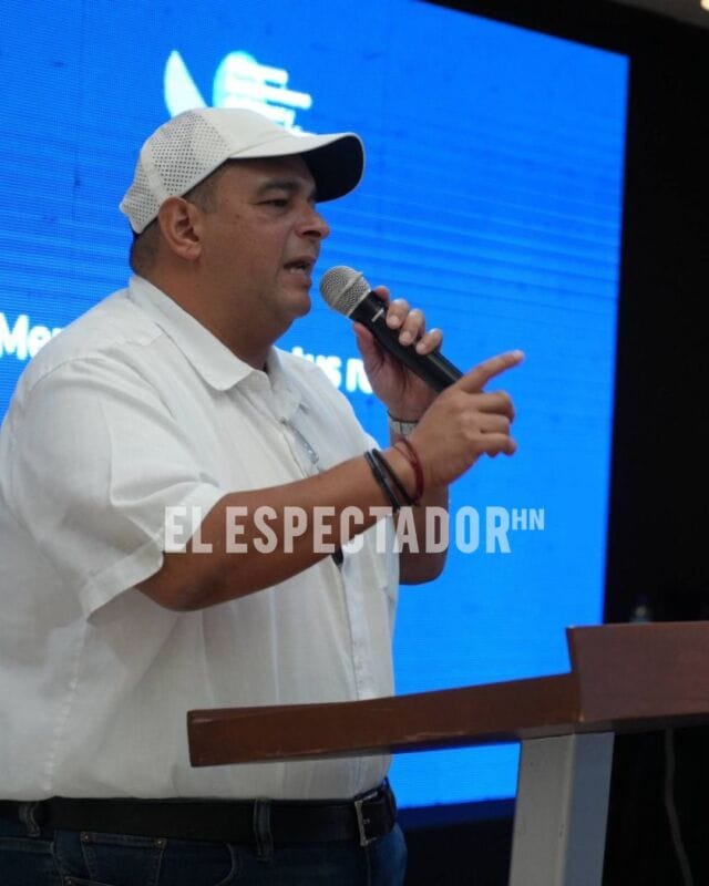 Jorge Aldana participó en Congreso Iberoamericano de parques y espacios públicos 2025 en El Salvador