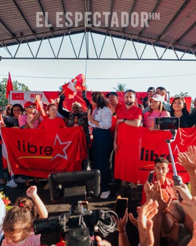 Rixi Moncada juramenta a exmilitantes liberales que se unen a libre