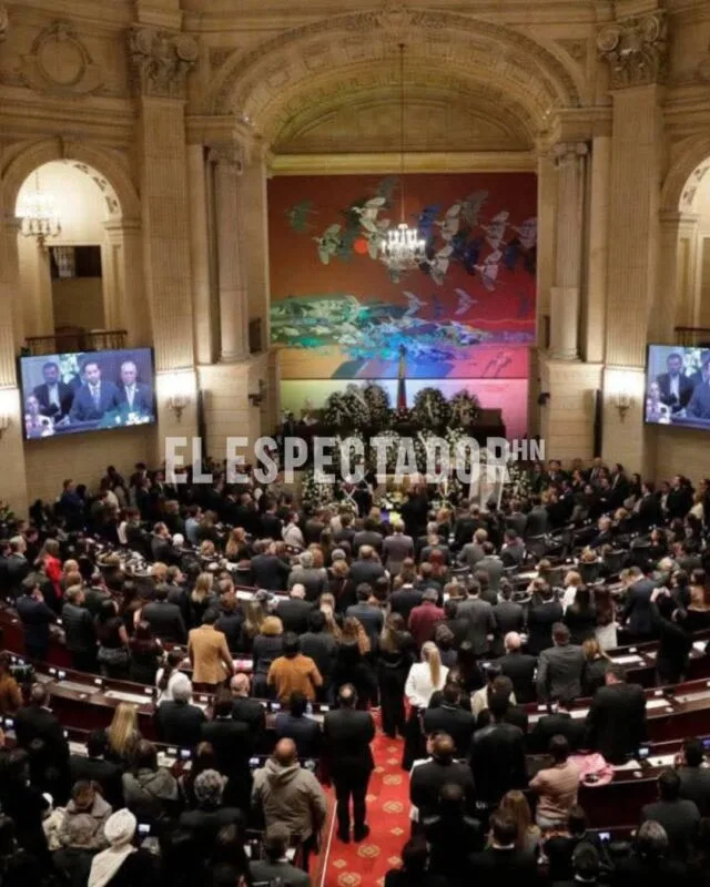Miguel Uribe Turbay tuvo un emotivo funeral en Colombia