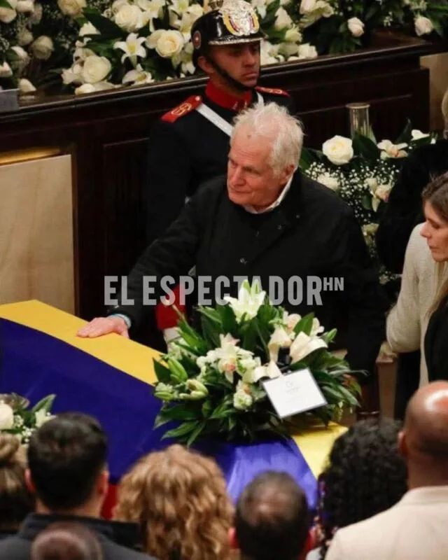 Miguel Uribe Turbay tuvo un emotivo funeral en Colombia