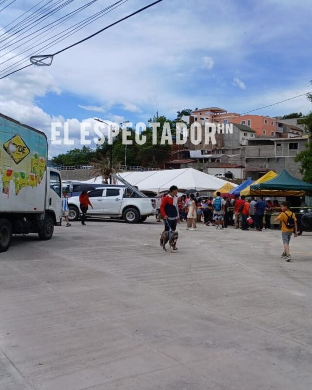 Alcaldía inaugura moderno mercado de Villa Nueva en Tegucigalpa