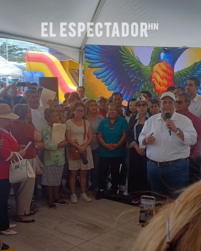 Alcaldía inaugura moderno mercado de Villa Nueva en Tegucigalpa