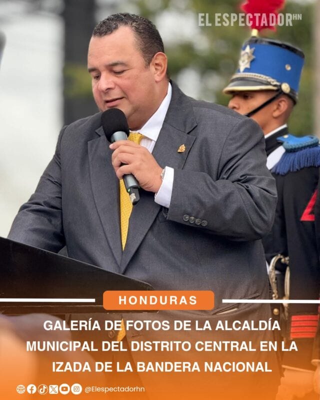 Jorge Aldana anuncia entrega de proyectos en la capital, durante la izada de la Bandera,