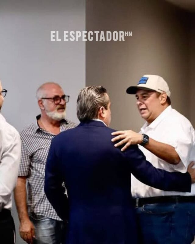 Jorge Aldana presenta plan de desarrollo a la junta directiva de la CCIT
