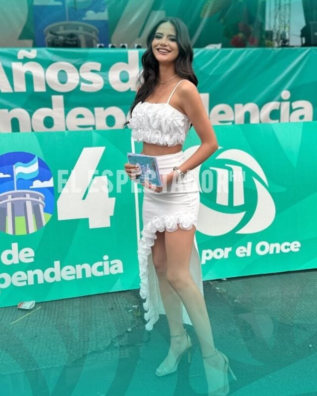 Presentadoras y periodistas hondureñas deslumbran con elegancia en el 204 Aniversario de Independencia