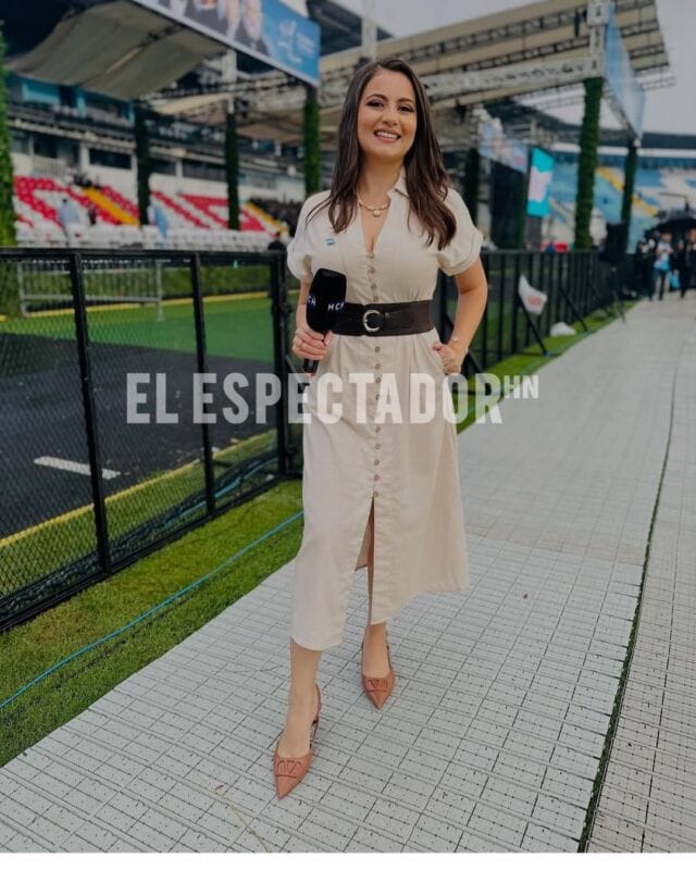 Presentadoras y periodistas hondureñas deslumbran con elegancia en el 204 Aniversario de Independencia
