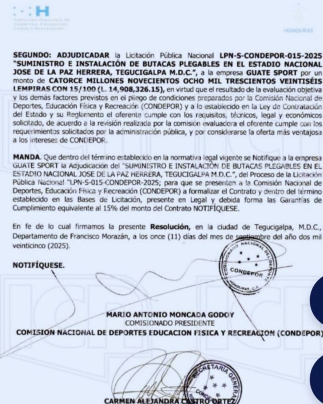 ¿Uniformes o butacas? Investigación revela extraña licitación pública