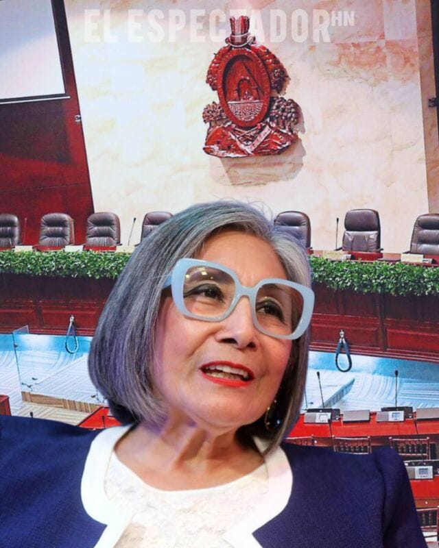 Maribel Espinoza y diputados opositores se autoconvocan ante parálisis del congreso nacional