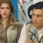 Cossette López y Marlon Ochoa se enfrentan por control de dispositivos biométricos