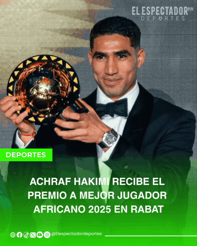Achraf Hakimi recibiendo el premio a Mejor Jugador Africano 2025 de la CAF en Rabat