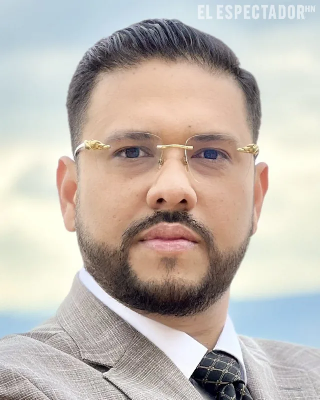 Mauricio Rivera acusa a Mel Zelaya de imponer su propia ley en la estructura de Libre